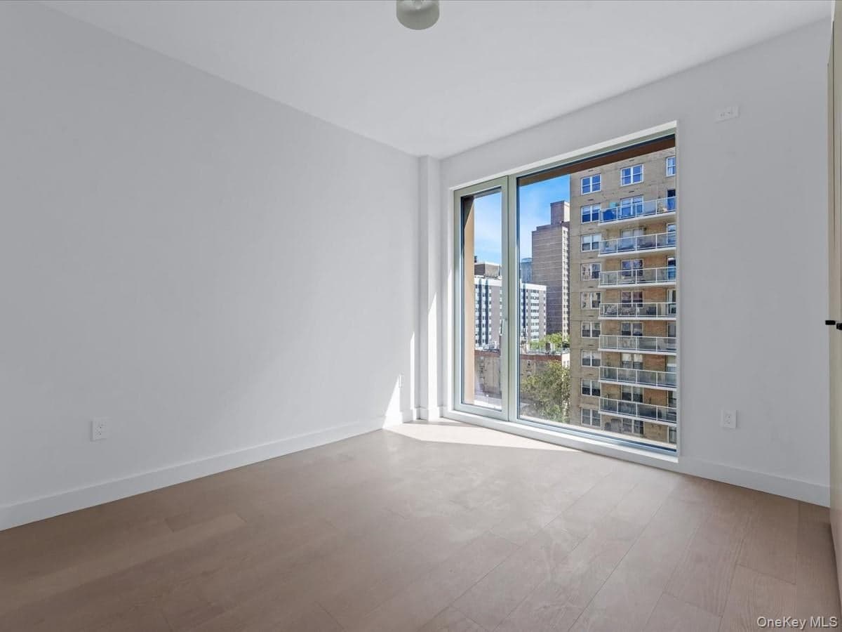 250 E 25th Street Unit: 9B thumbnail 12