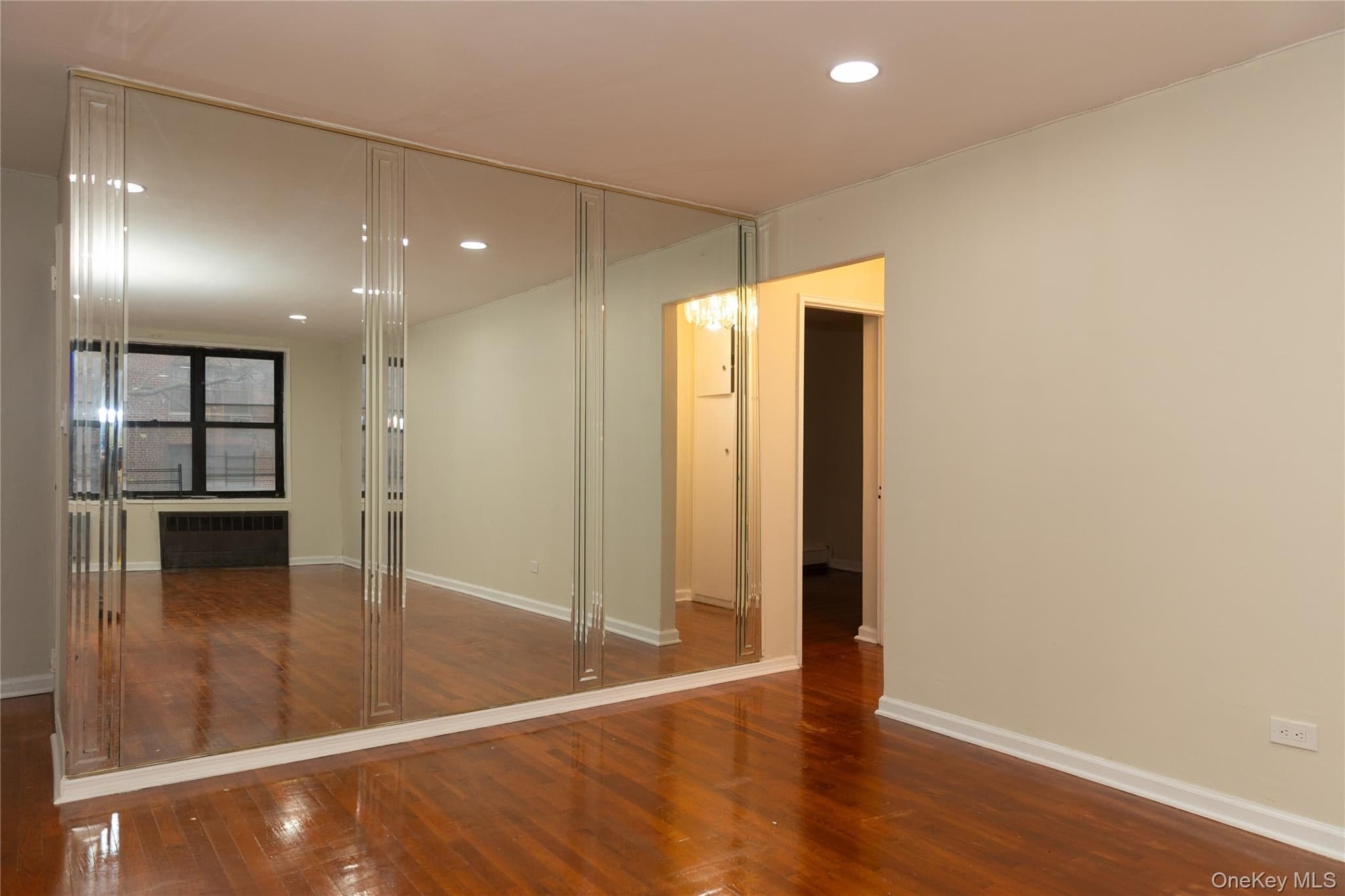 1275 E 51st Street Unit: 3Y thumbnail 7
