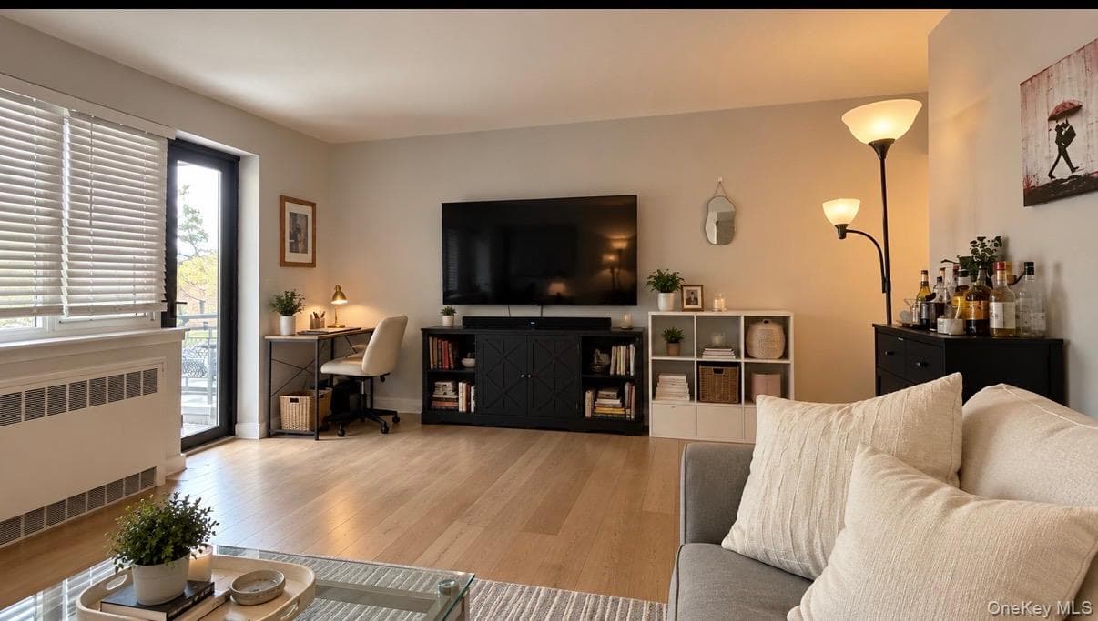 8940 151 Avenue Unit: 1F thumbnail 3