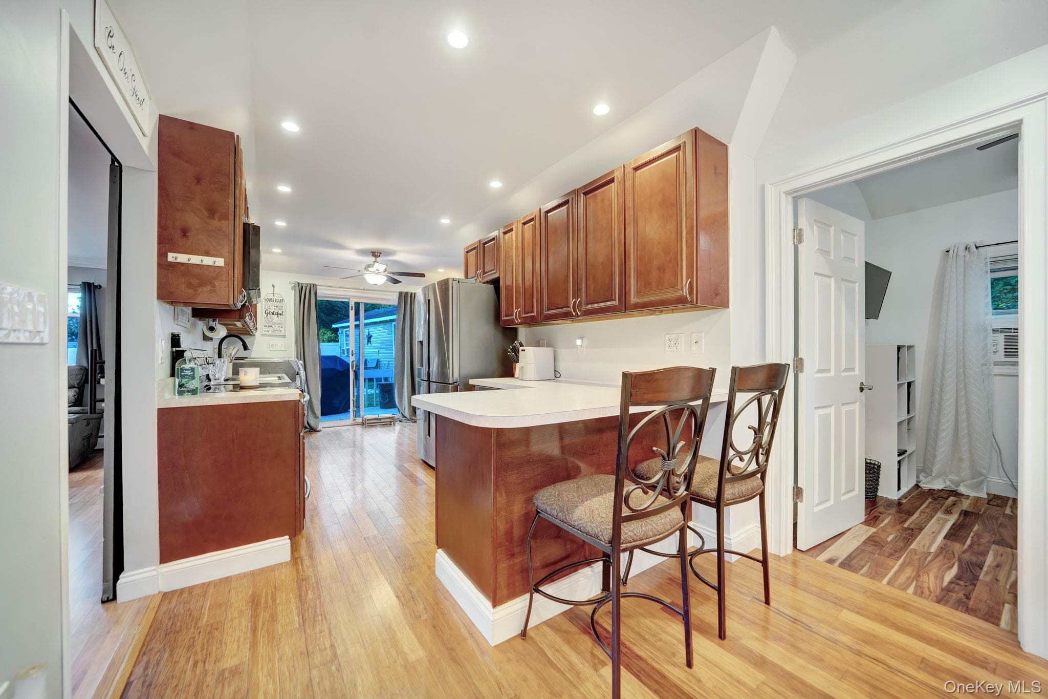 629 East Drive thumbnail 17