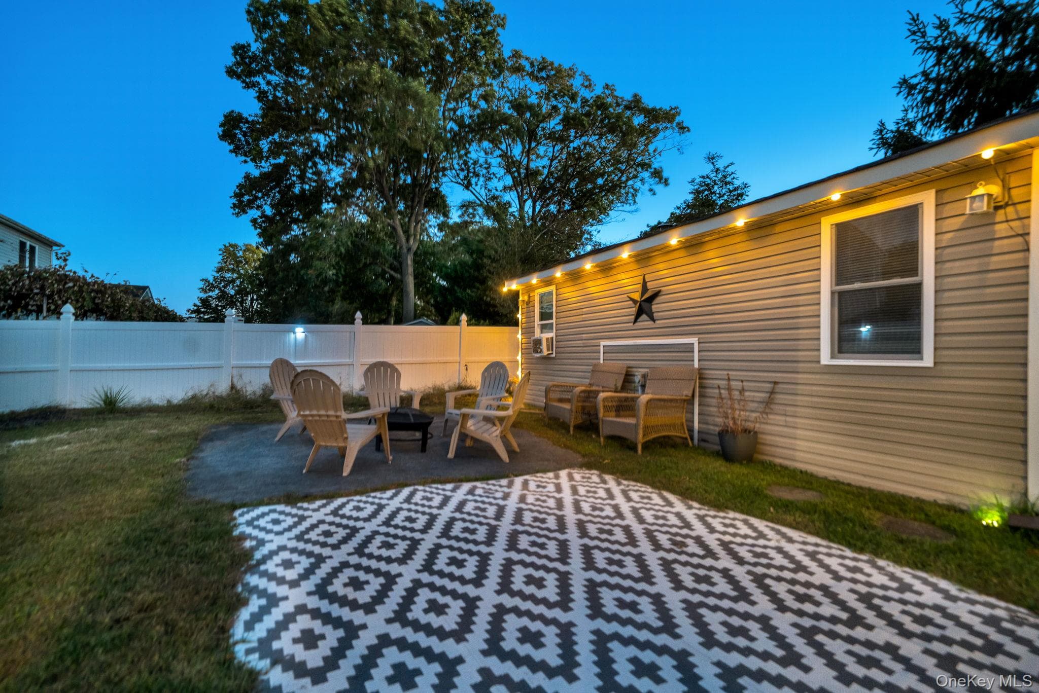 629 East Drive thumbnail 43