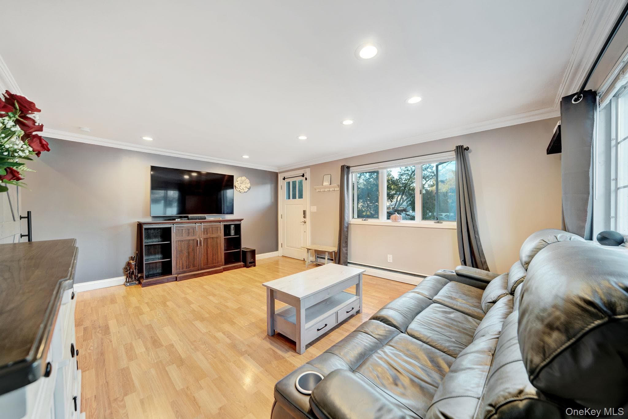 629 East Drive thumbnail 12