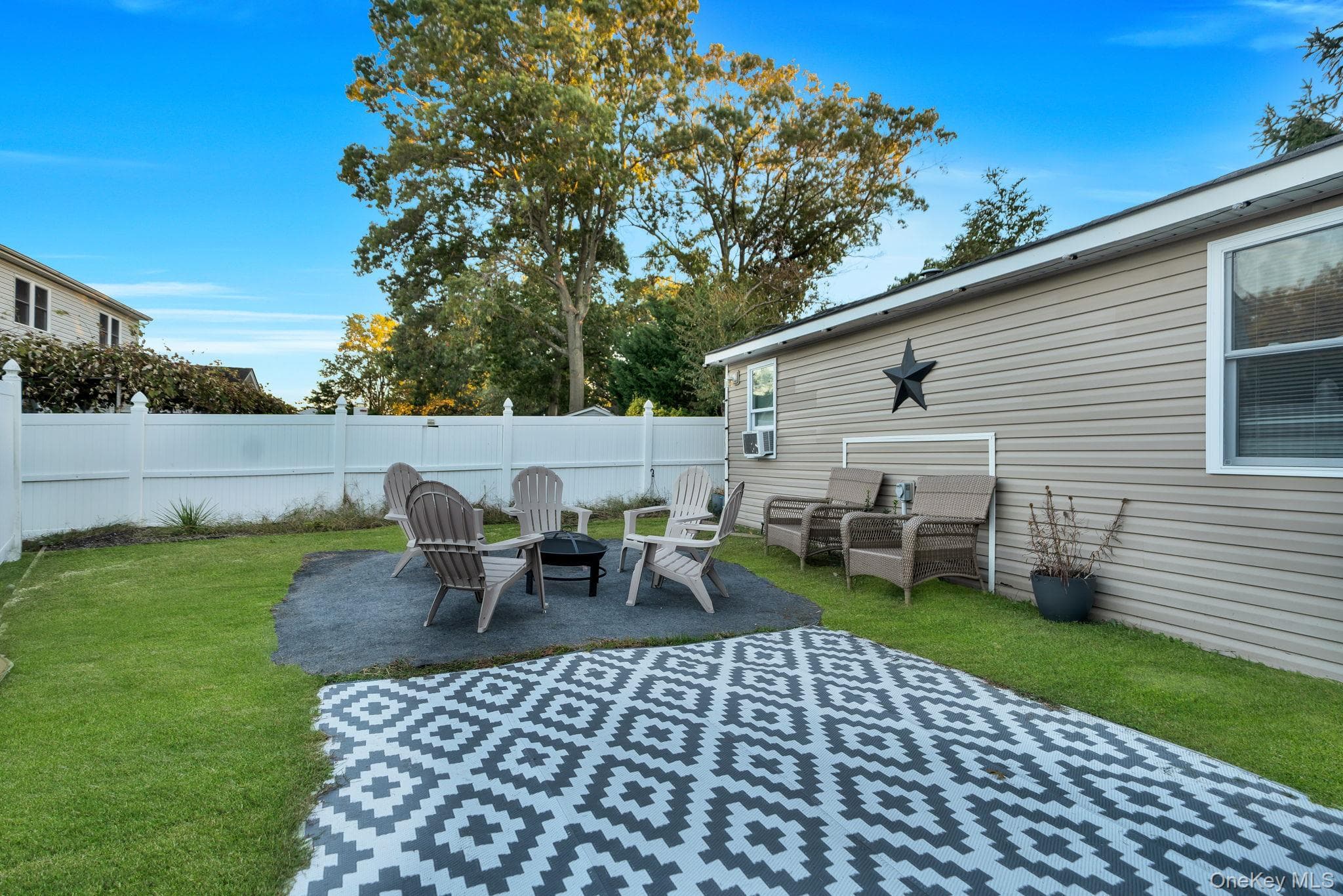 629 East Drive thumbnail 30
