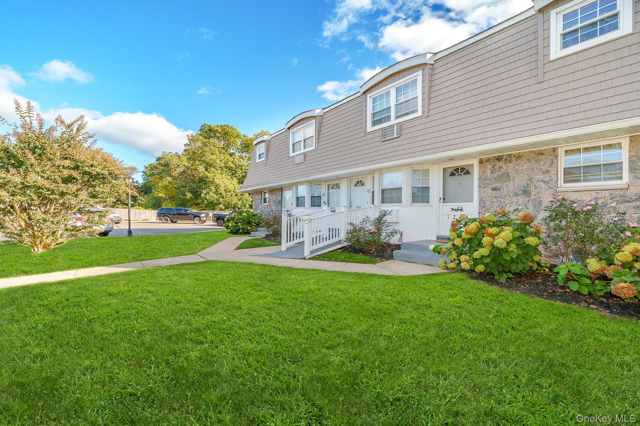 5215 Wilshire Lane Unit: 5215 thumbnail 3