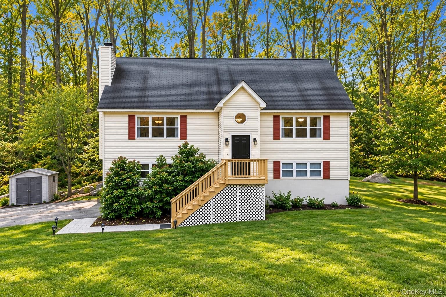 27 Cannon Road, Carmel