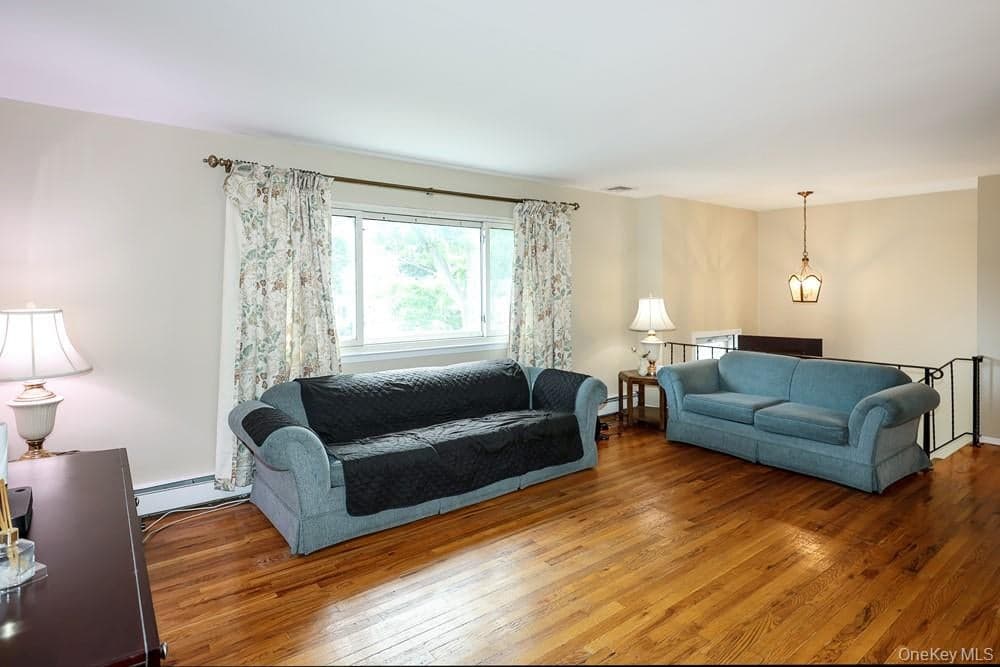 555 N Windsor Avenue thumbnail 7
