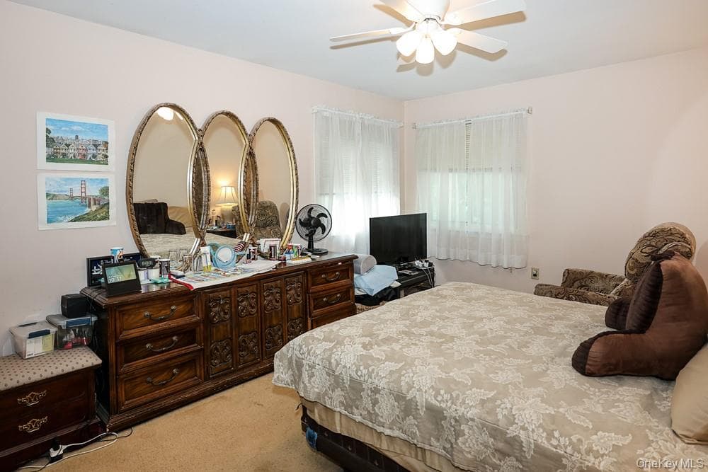 555 N Windsor Avenue thumbnail 14