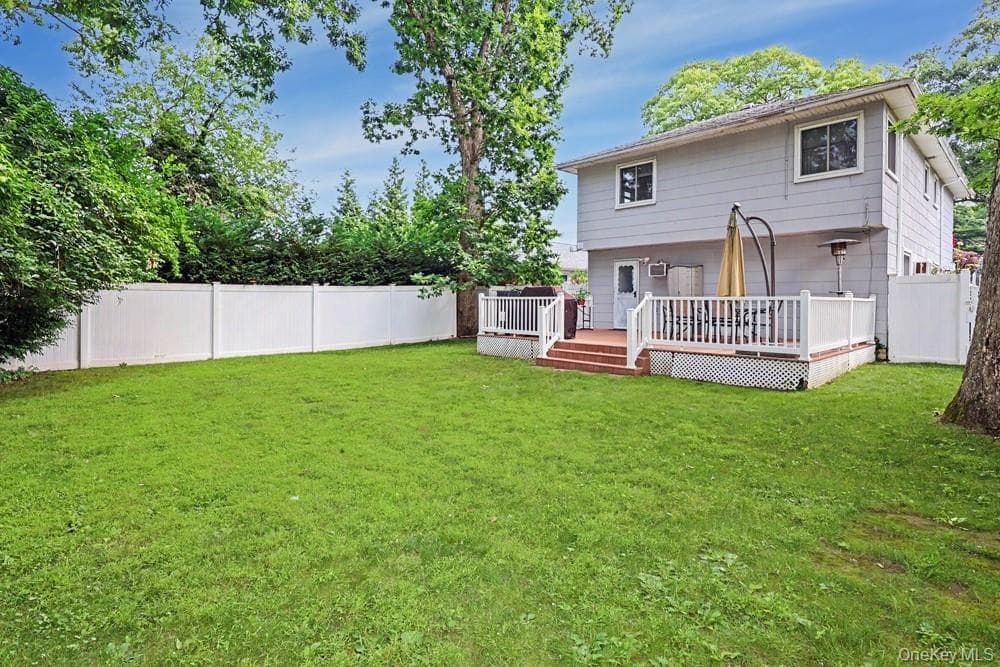 555 N Windsor Avenue thumbnail 27