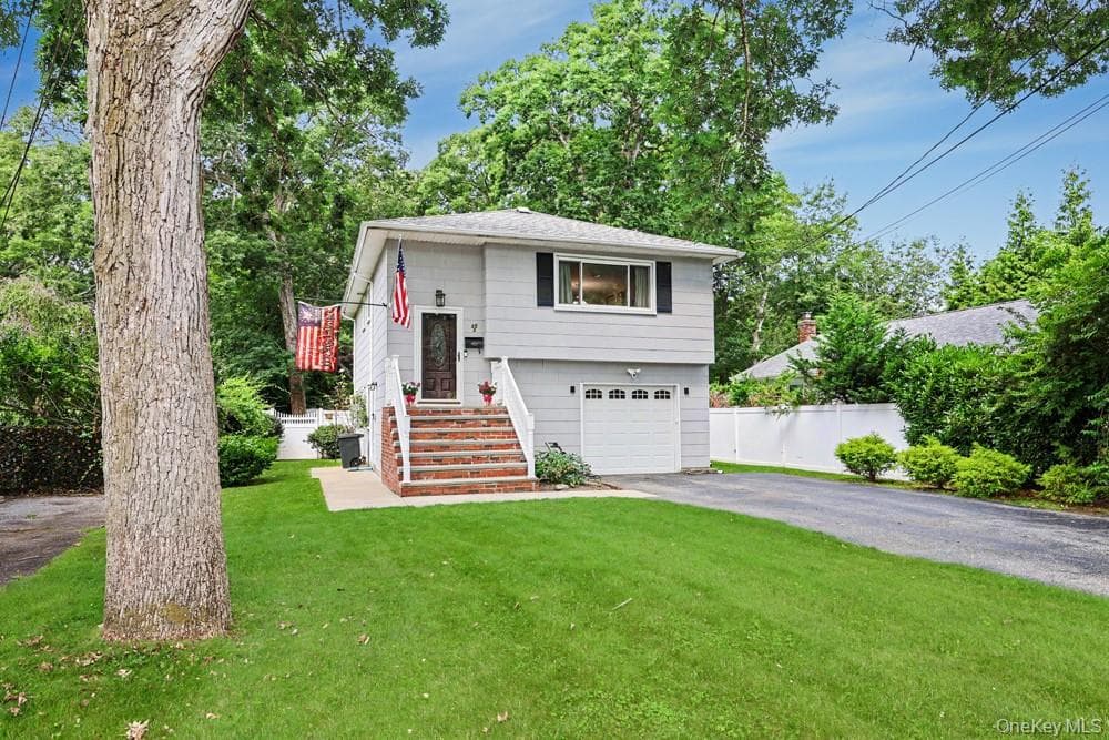555 N Windsor Avenue thumbnail 2