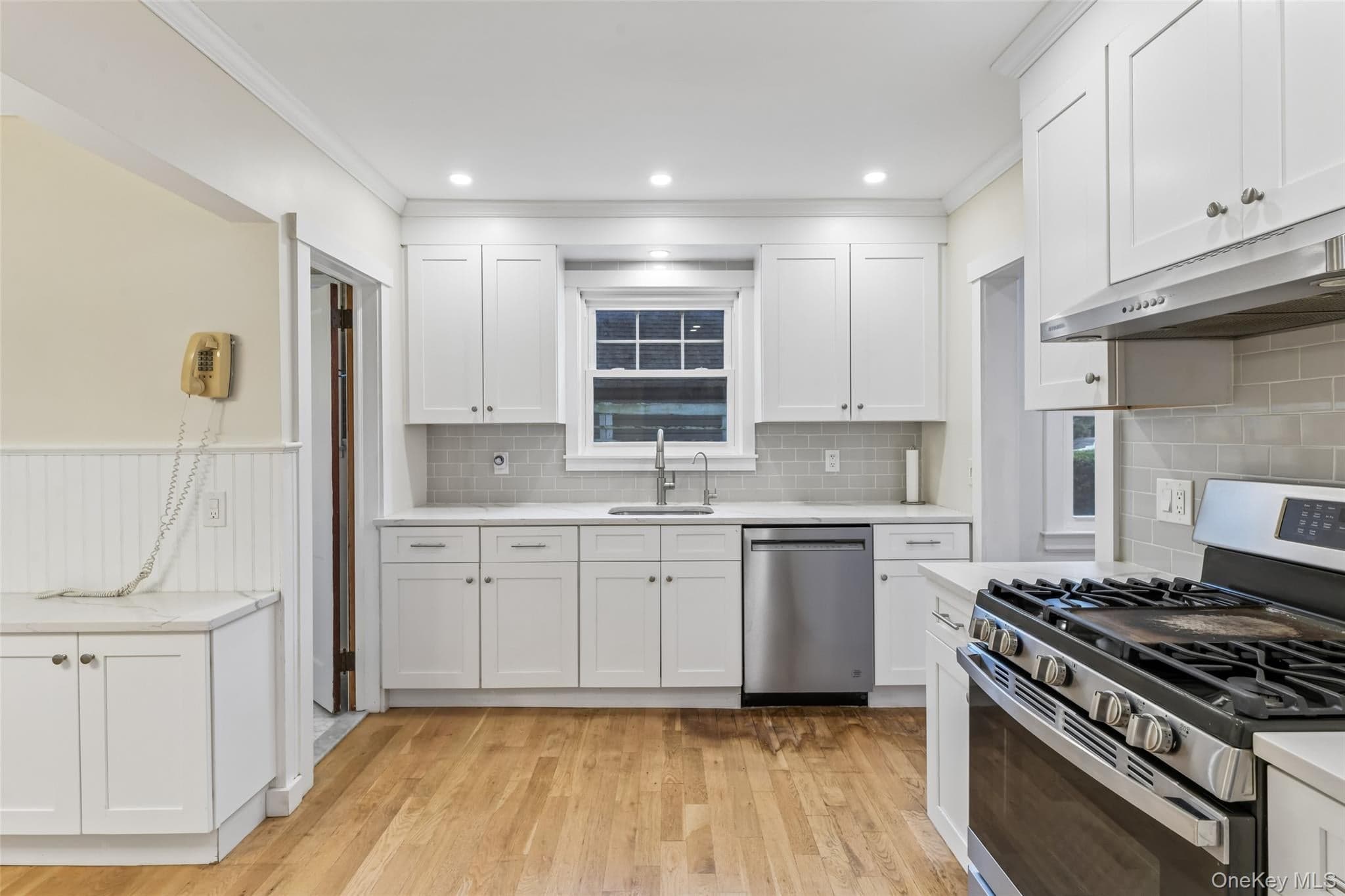 204 Auburn Street thumbnail 7