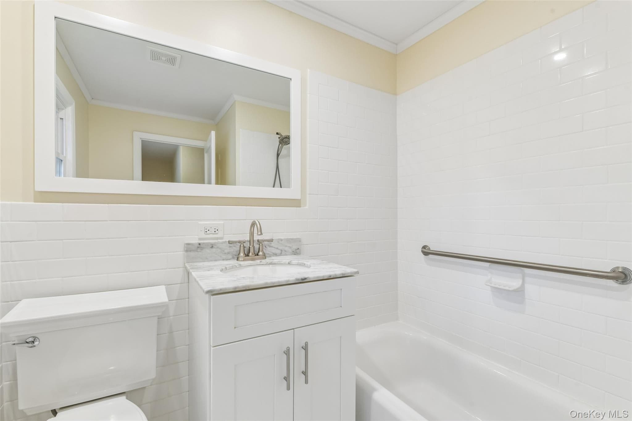 204 Auburn Street thumbnail 11