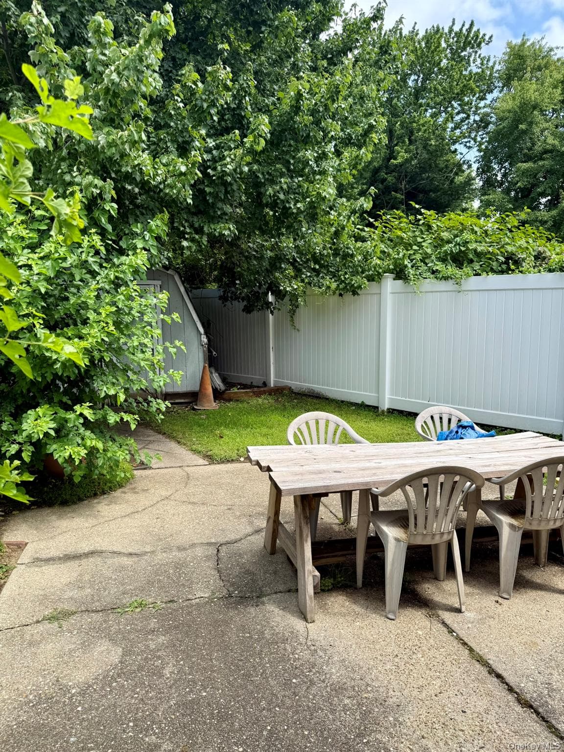 1207 Slabey Avenue thumbnail 25