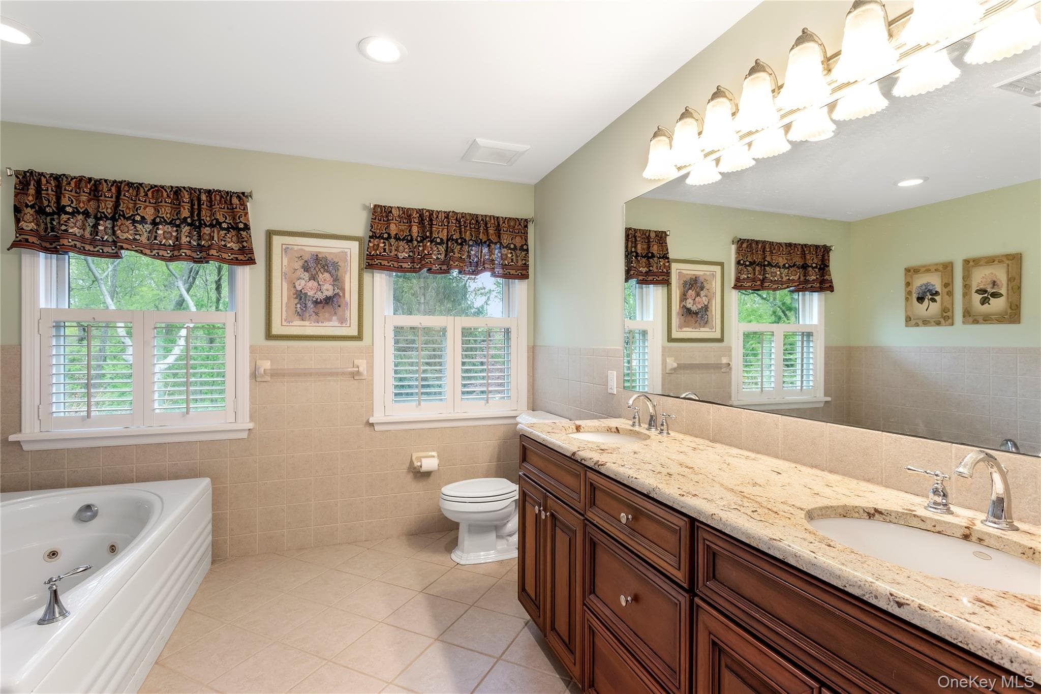56 Lagoon Court thumbnail 16