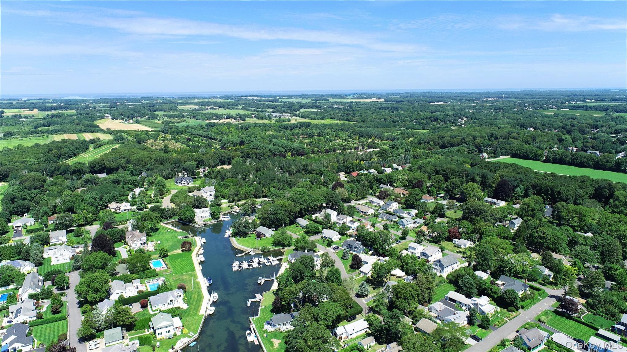56 Lagoon Court thumbnail 33
