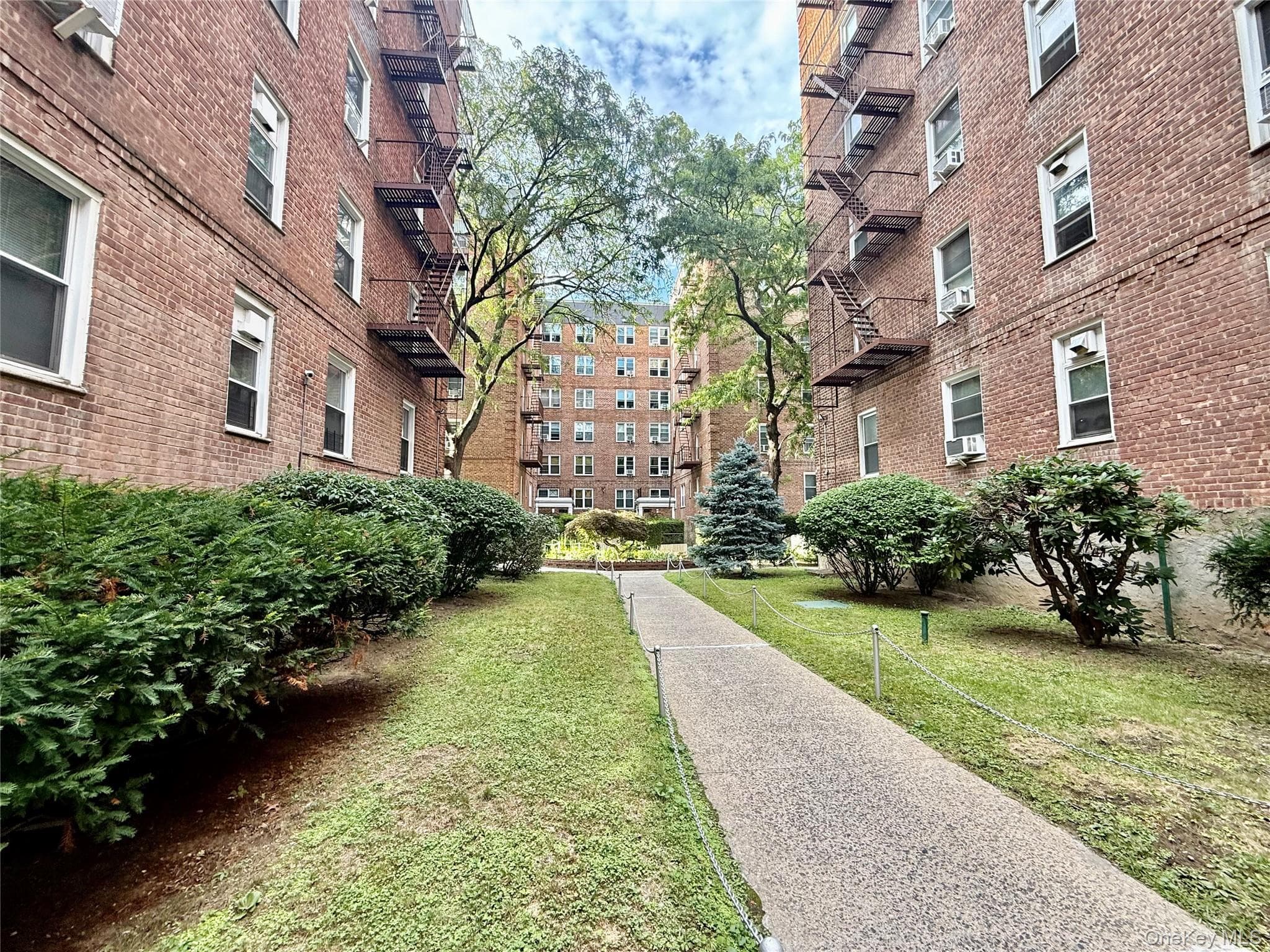 144-35 Sanford Avenue Unit: 3C thumbnail 9