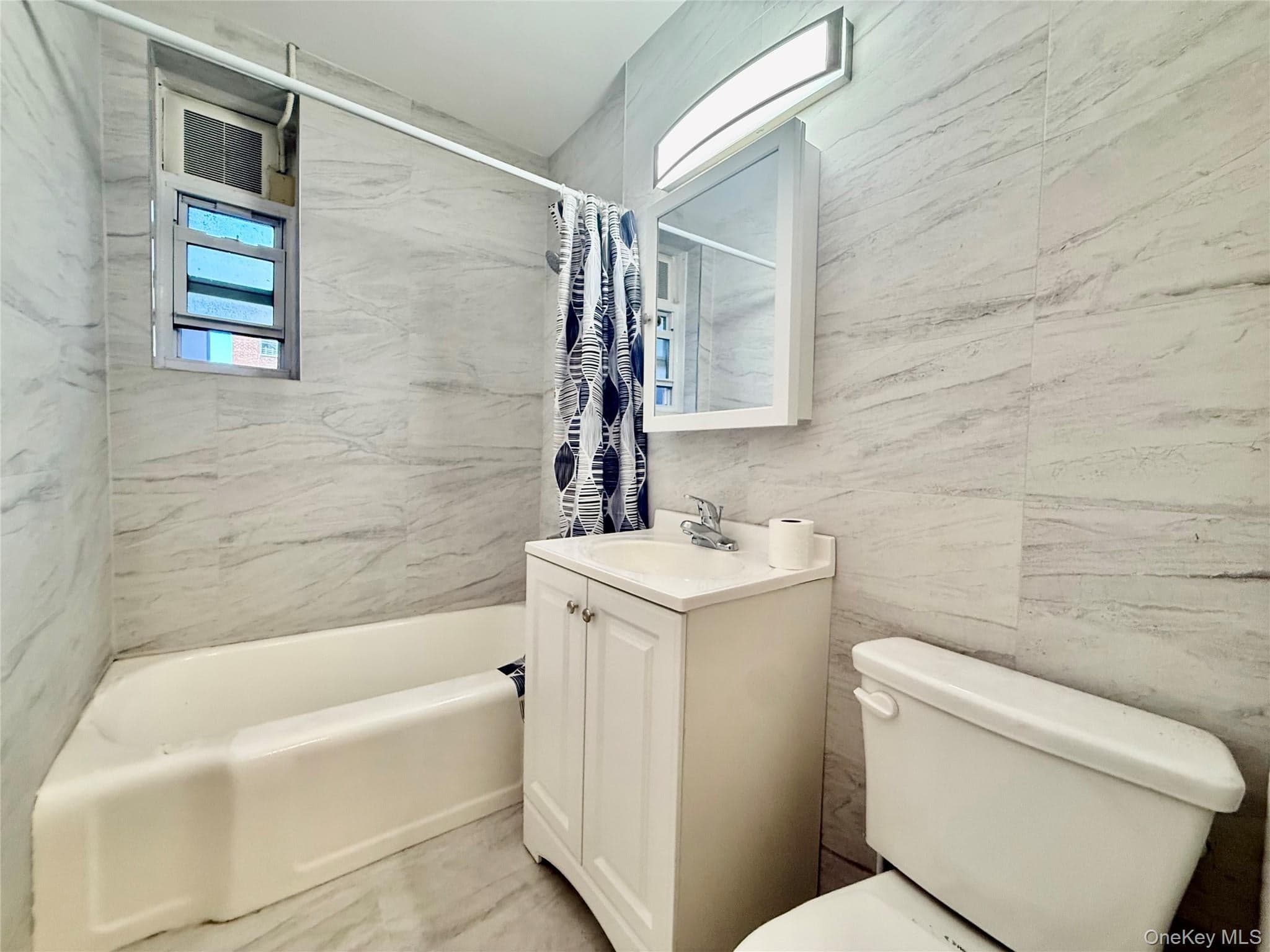 144-35 Sanford Avenue Unit: 3C thumbnail 4