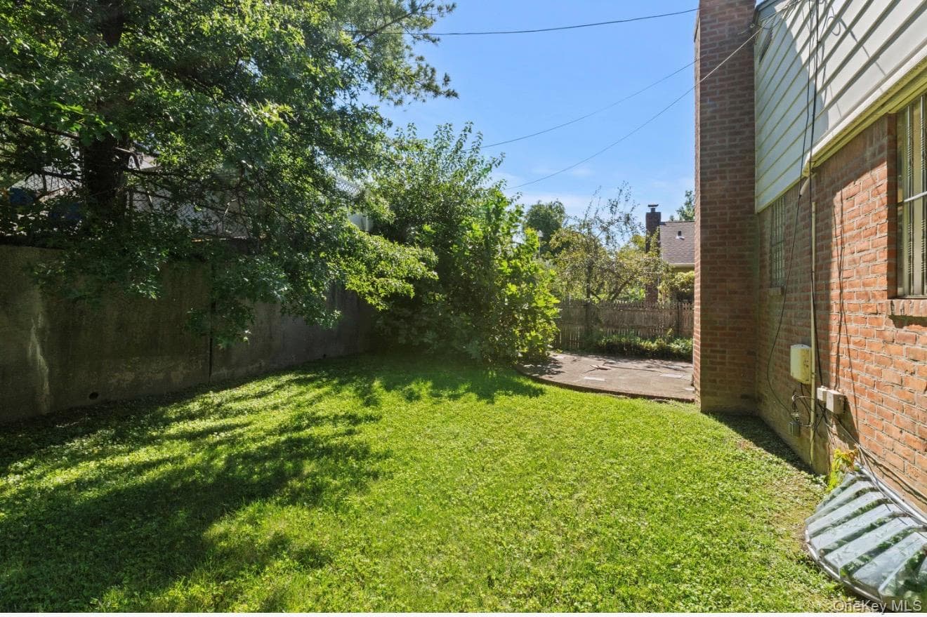 50-11 228th Street thumbnail 20