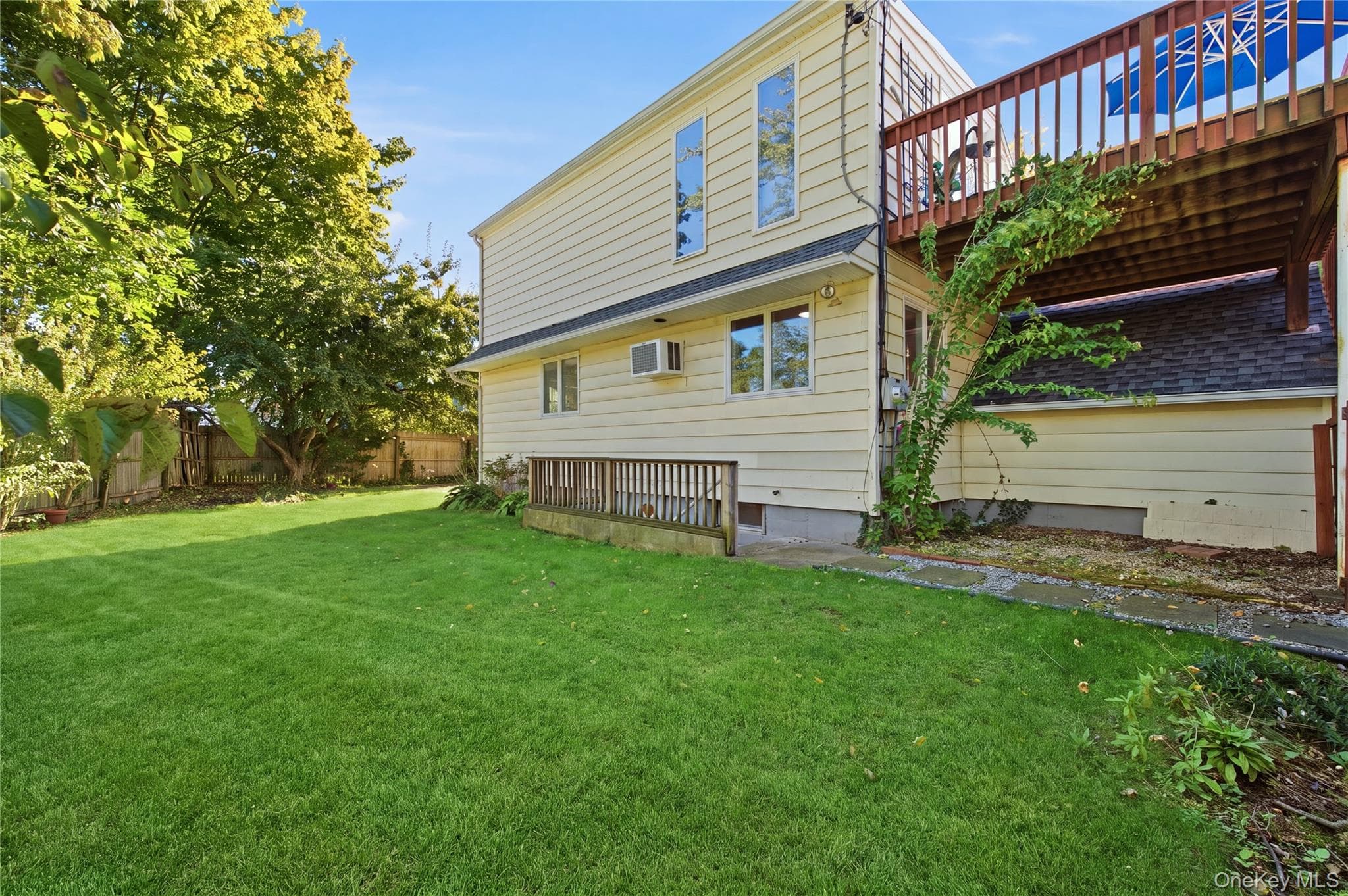 4 Elmont Lane thumbnail 34