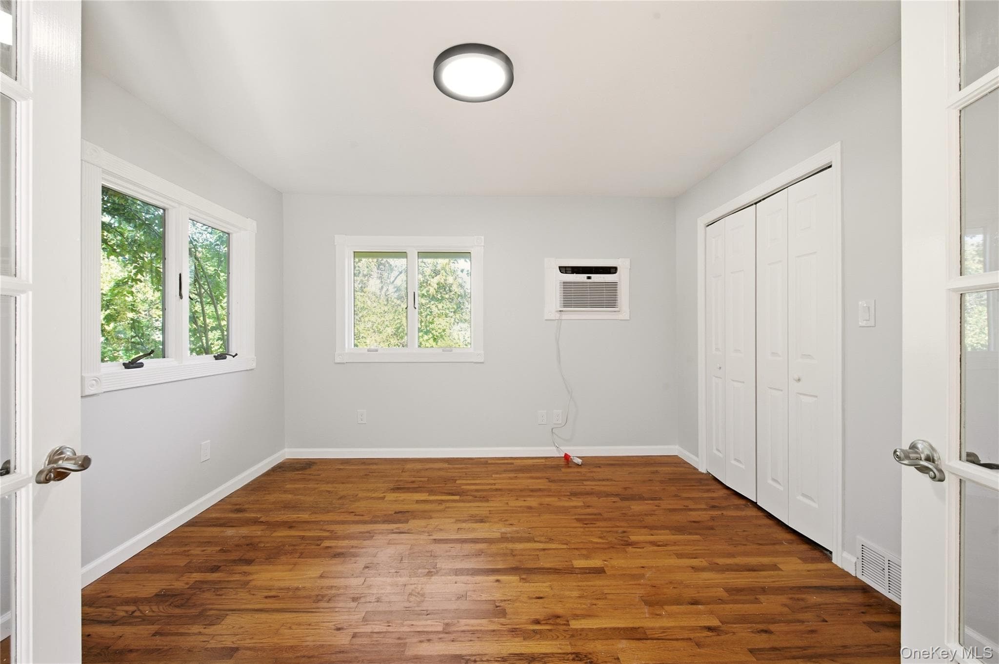 4 Elmont Lane thumbnail 14