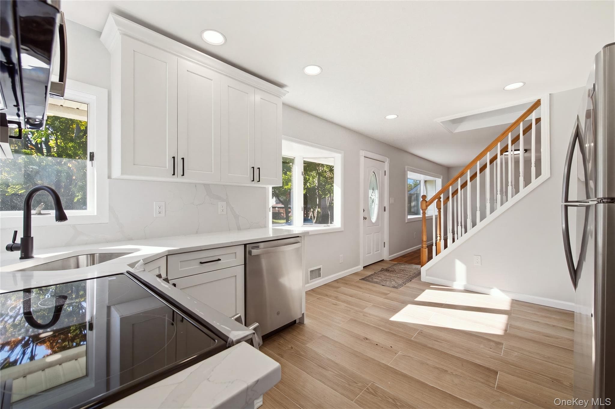 4 Elmont Lane thumbnail 10