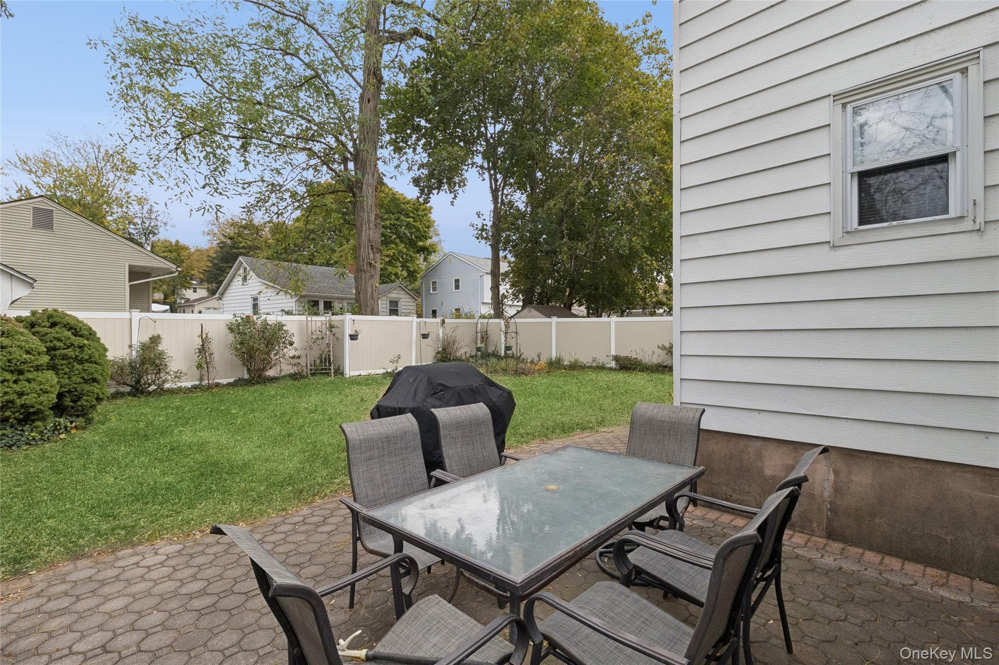 215 Hallock Landing Road thumbnail 22