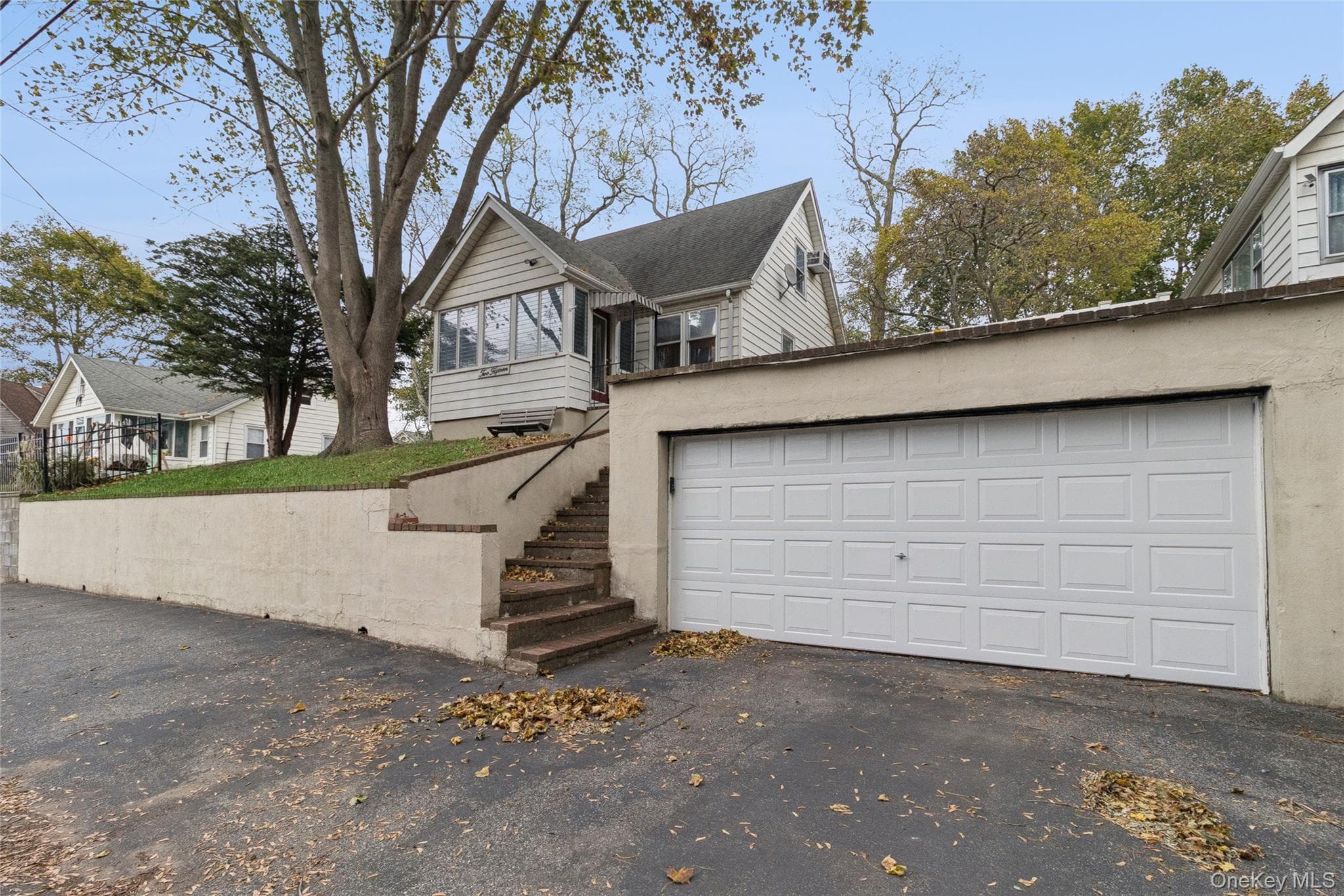 215 Hallock Landing Road thumbnail 33