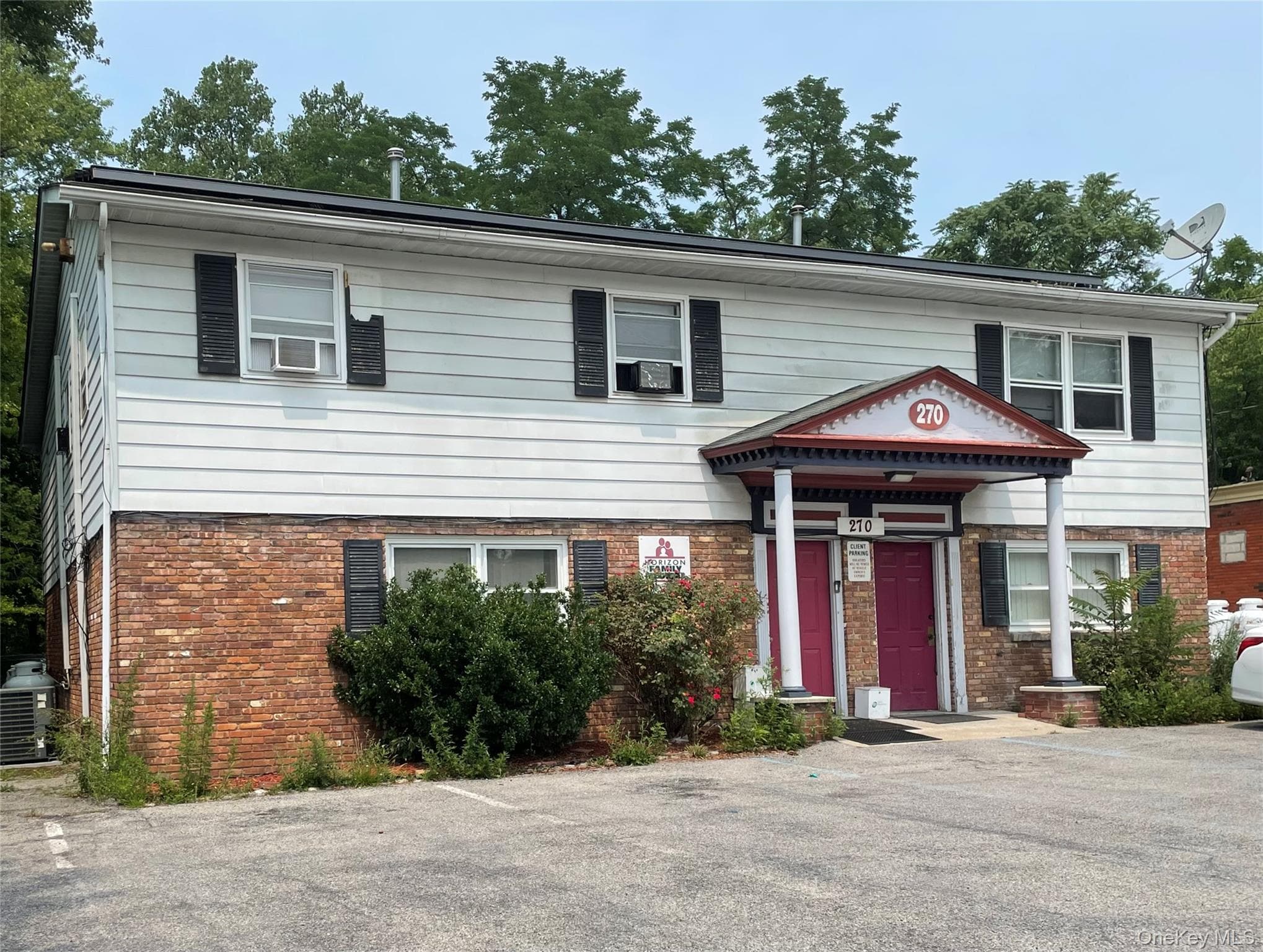270 Quassaick Avenue photo 1