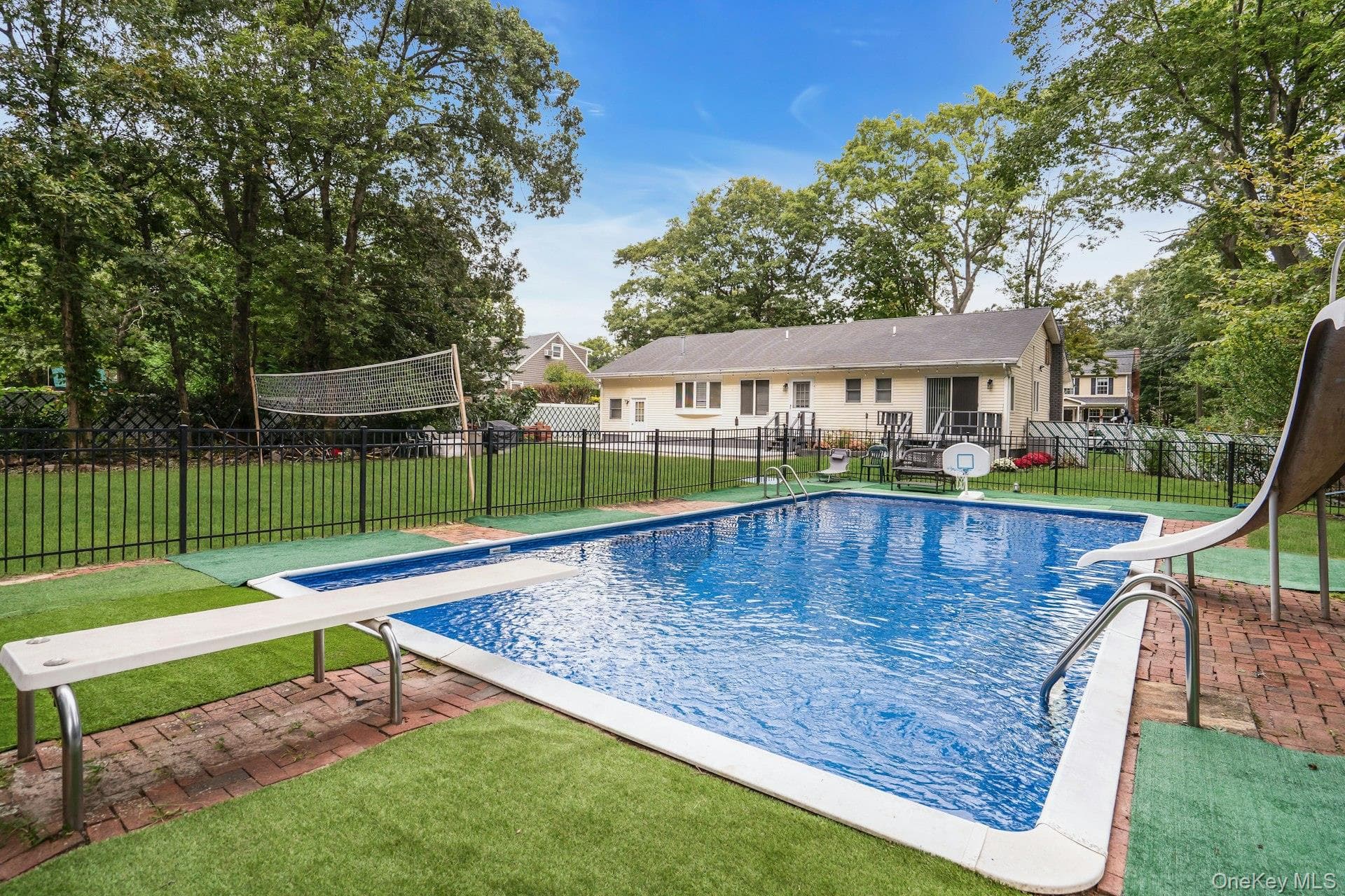 26 Williams Avenue thumbnail 43