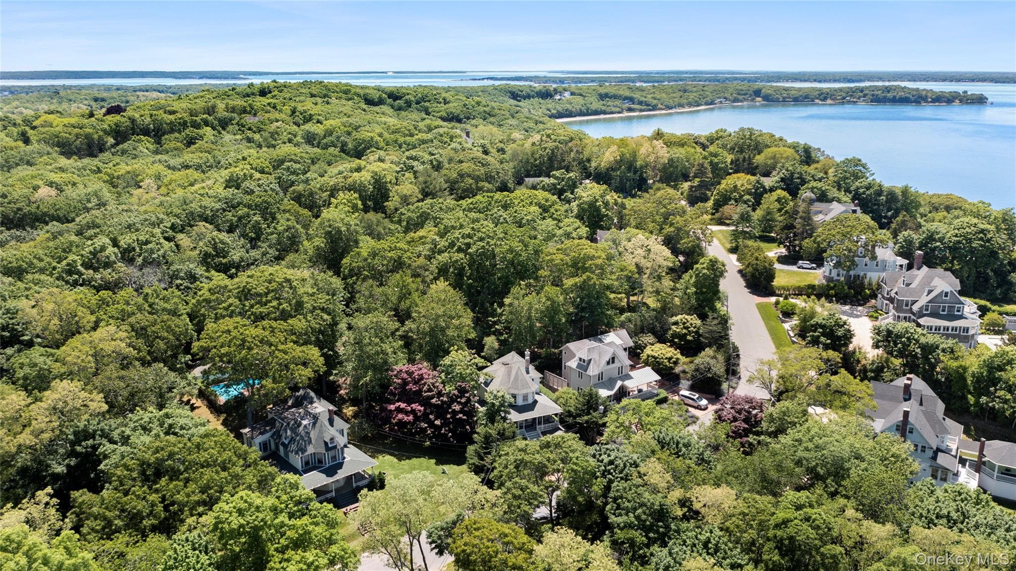11 Prospect Avenue thumbnail 4
