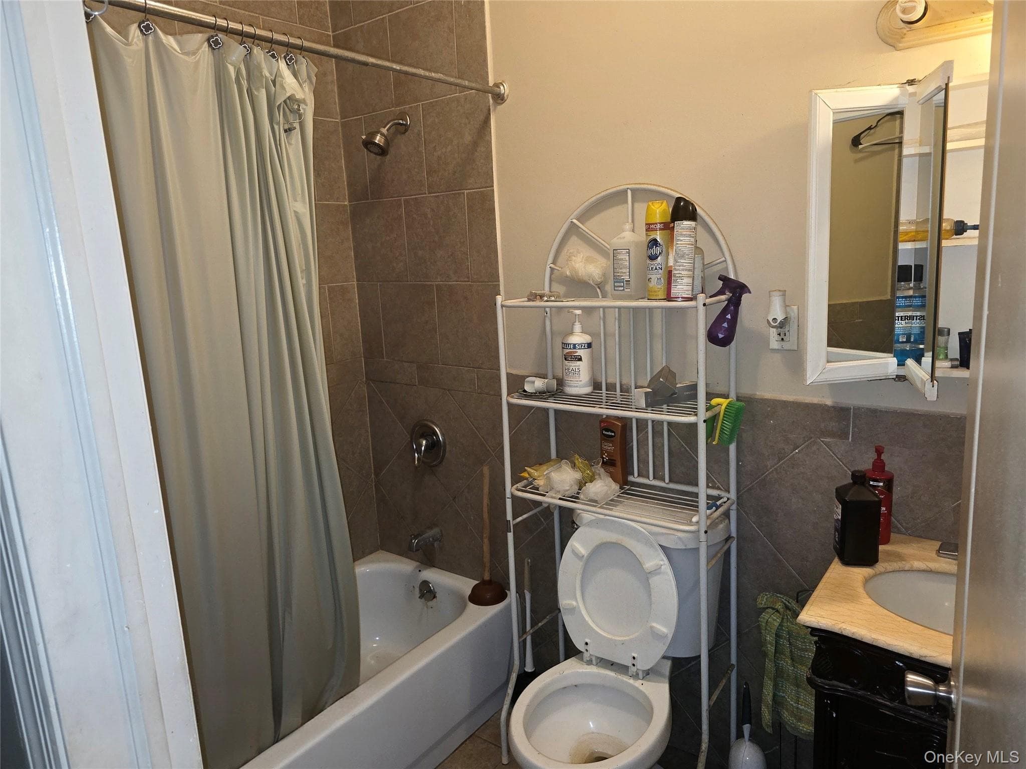 21531 Hollis Avenue thumbnail 20