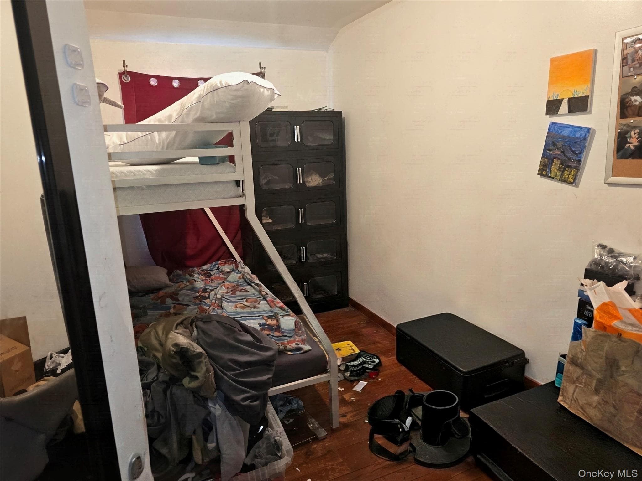 21531 Hollis Avenue thumbnail 10
