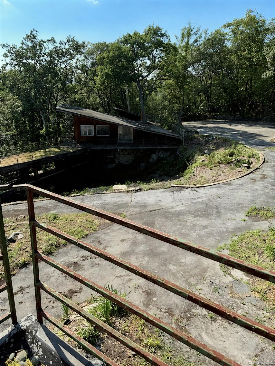60 Woods Road thumbnail 35