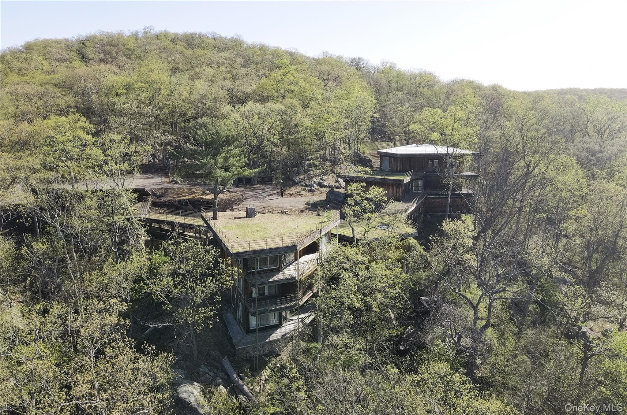 60 Woods Road, Tuxedo Park
