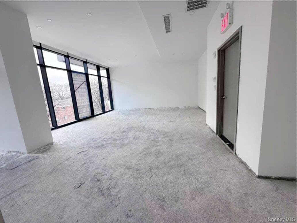 134-11 Franklin Avenue Unit: CF7 thumbnail 5