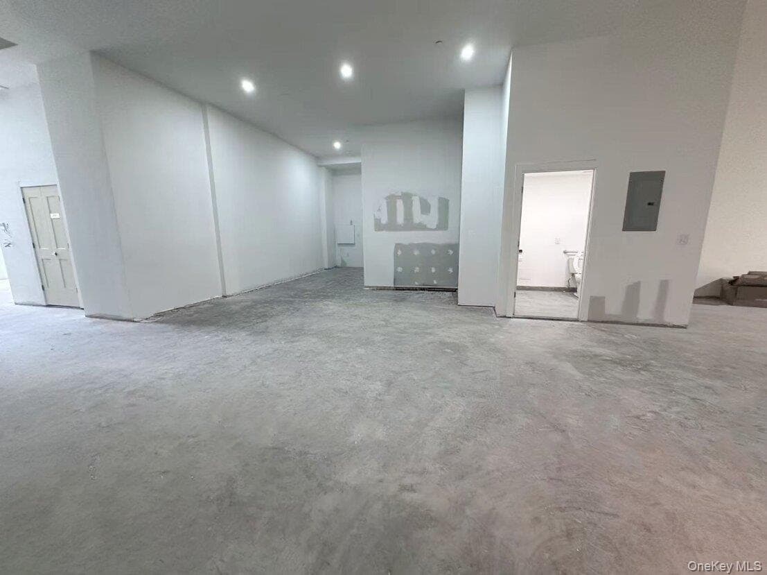 134-11 Franklin Avenue Unit: CF7 thumbnail 6