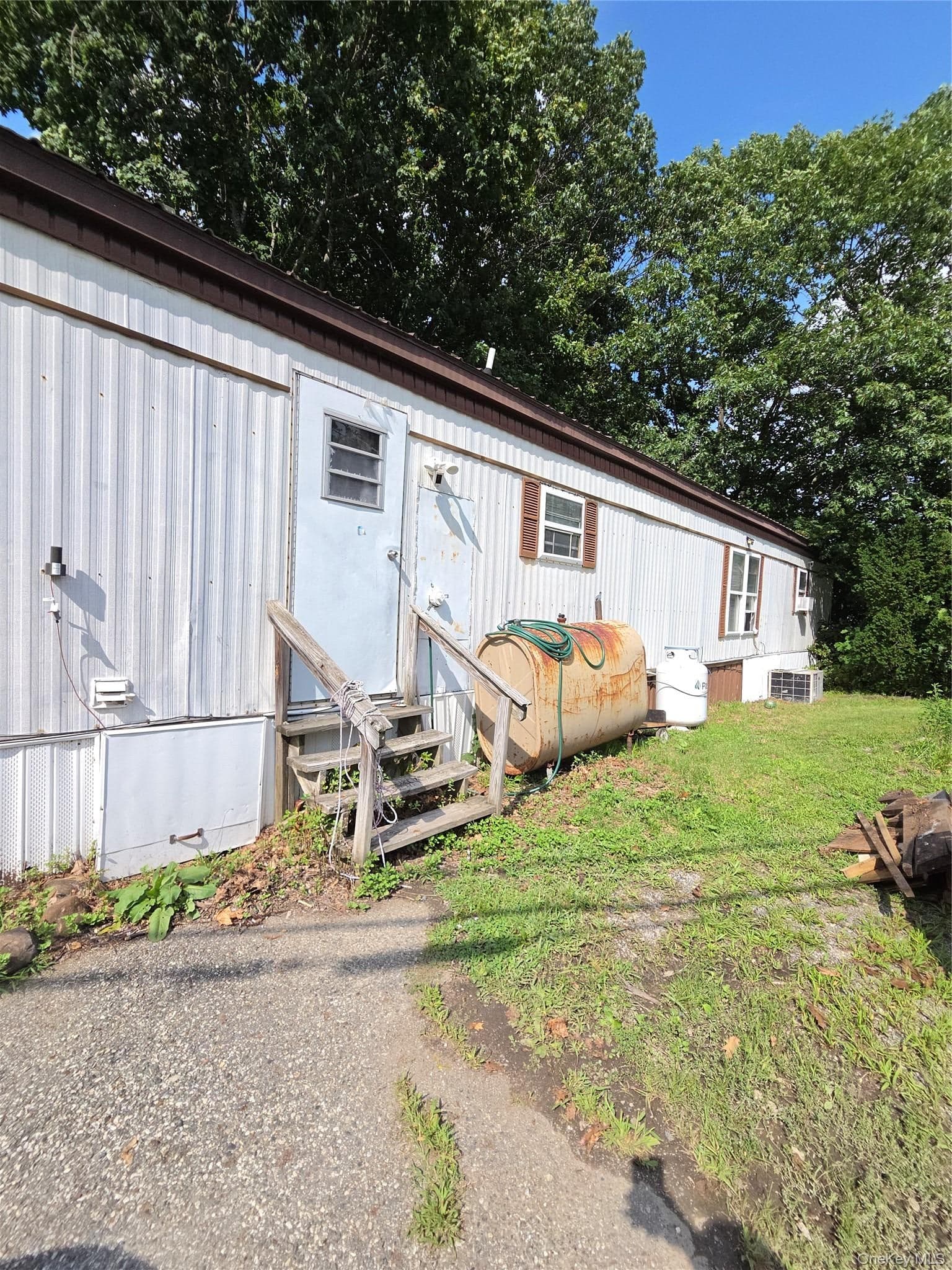 9 Rivercrest Road Unit: 22 thumbnail 2