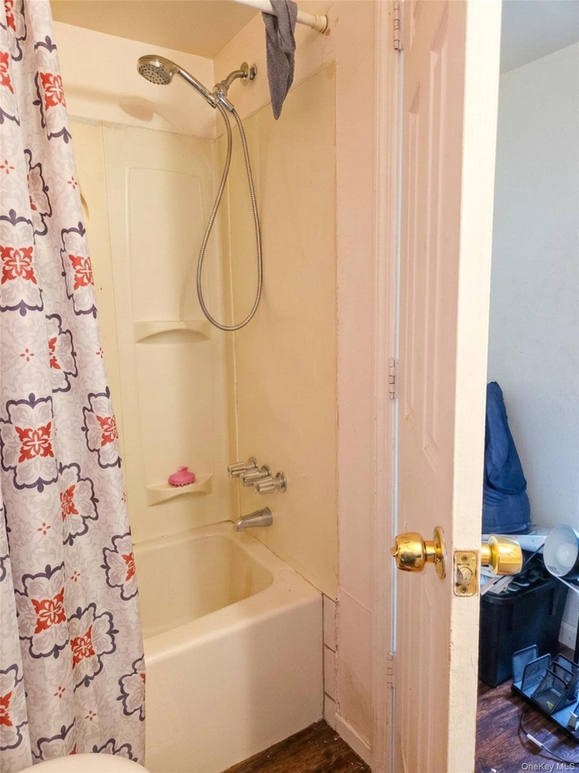 9 Rivercrest Road Unit: 22 thumbnail 8