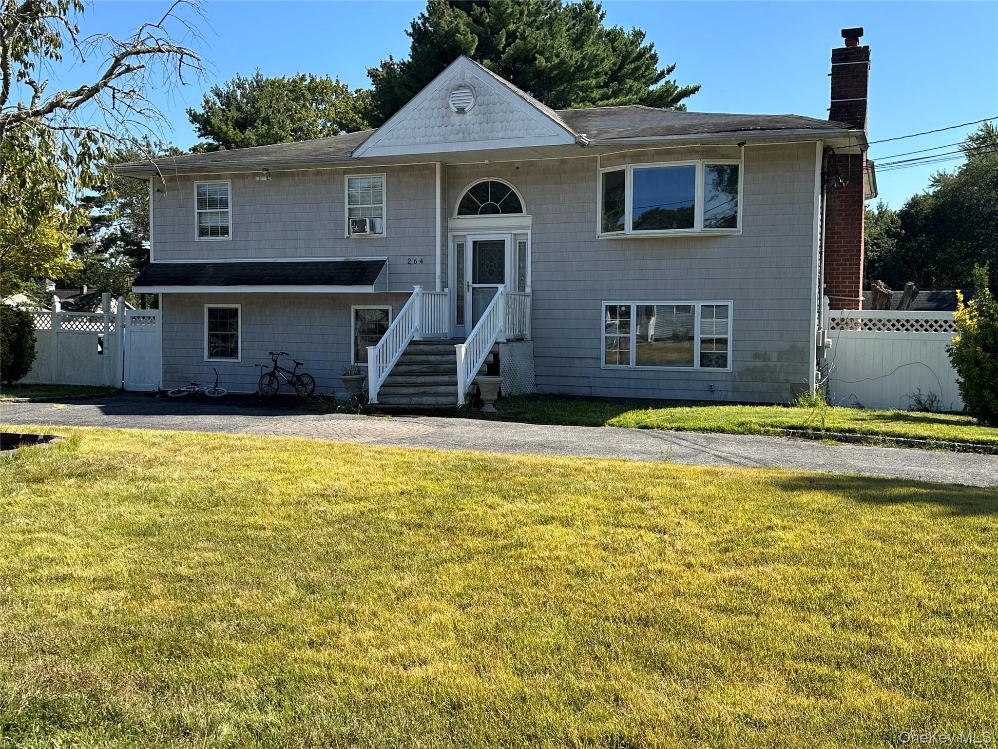 264 Atlantic Street photo 1