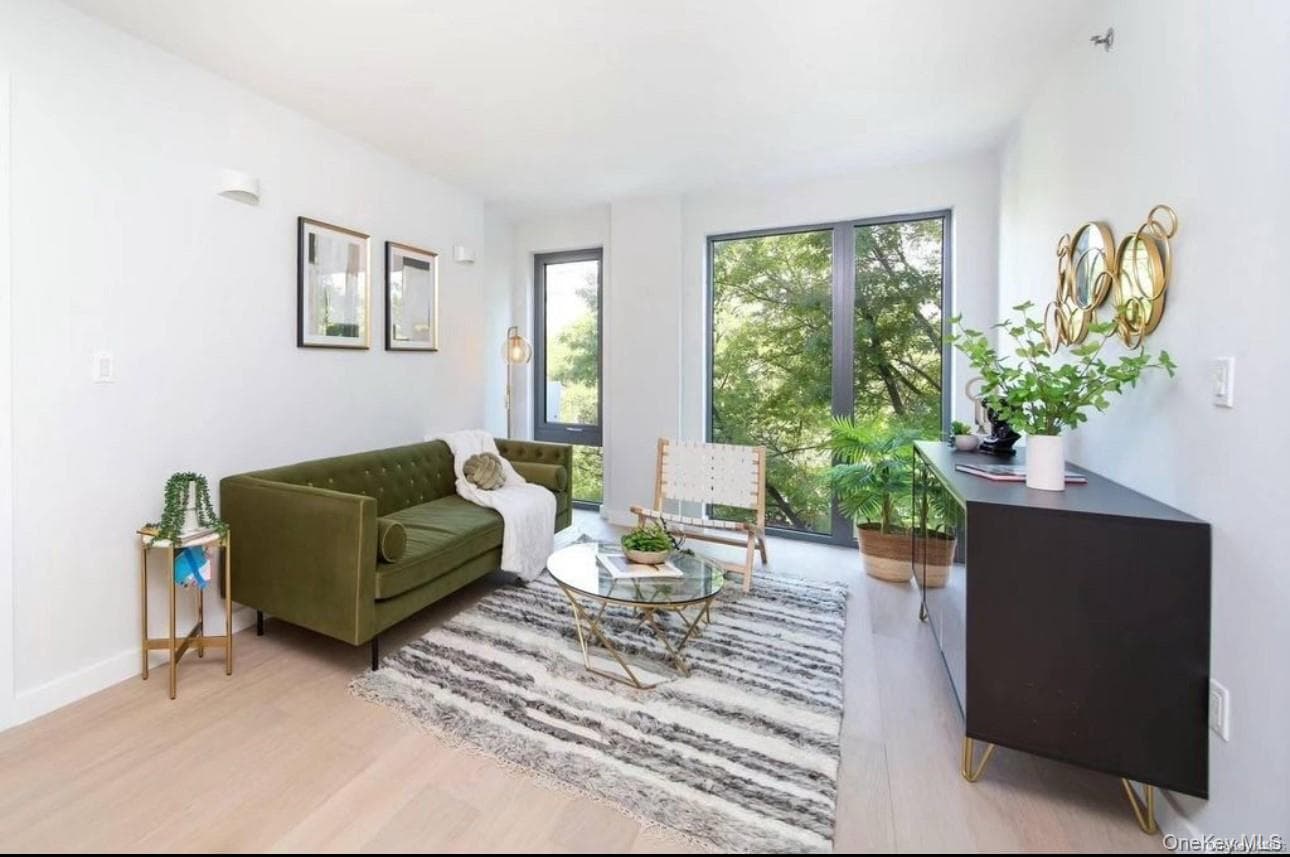 136-80 41st Avenue Unit: 7B, Flushing