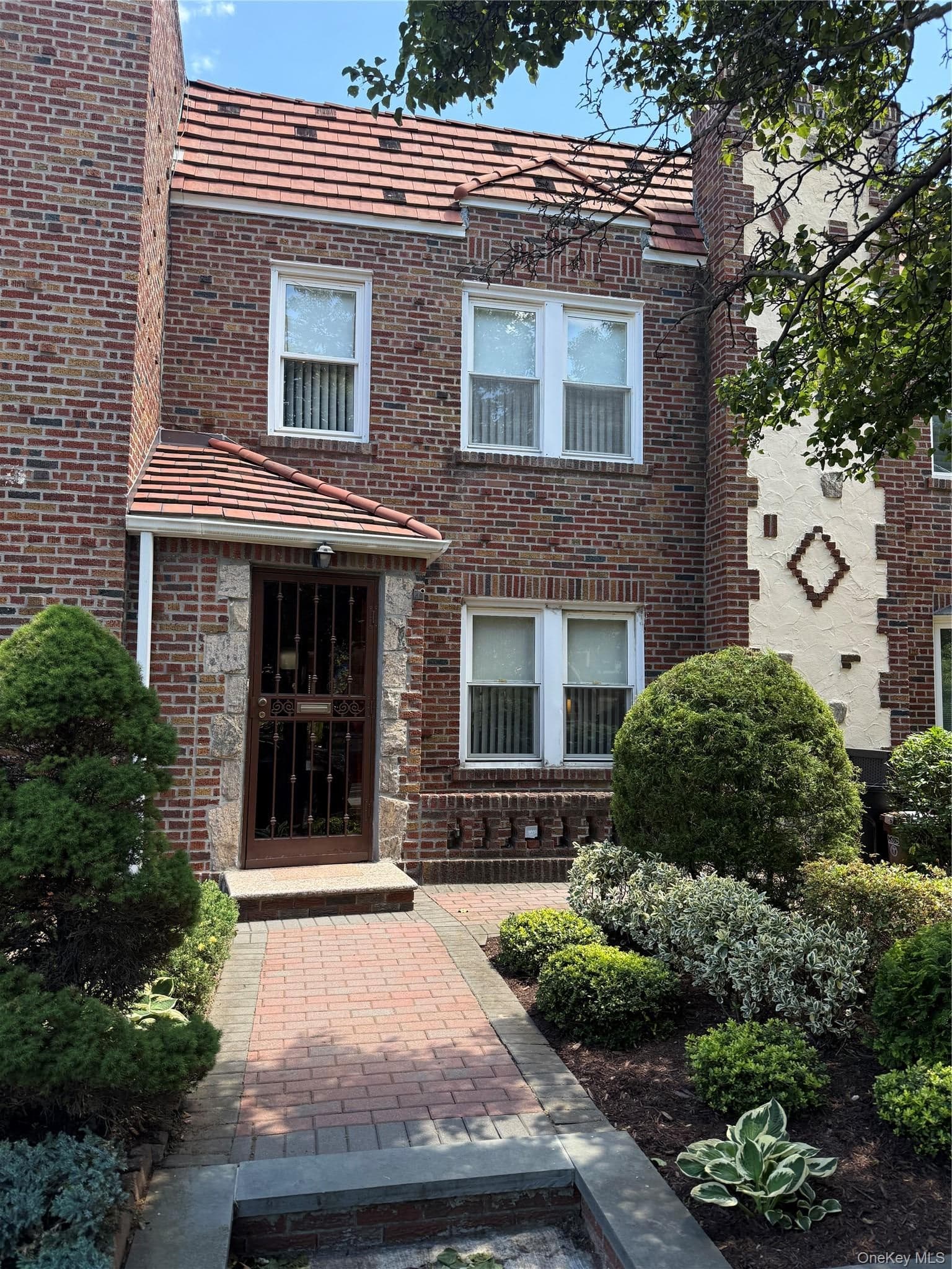 64-23 84th Street, Middle Village