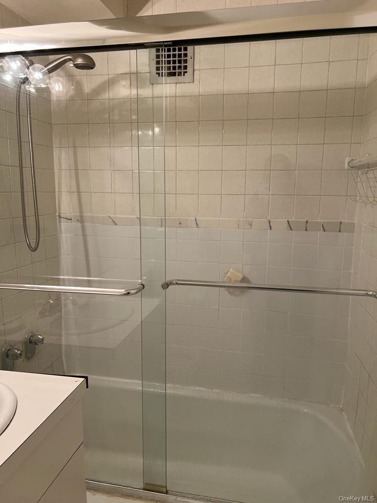 305 E 40 Street Street Unit: 4A thumbnail 20