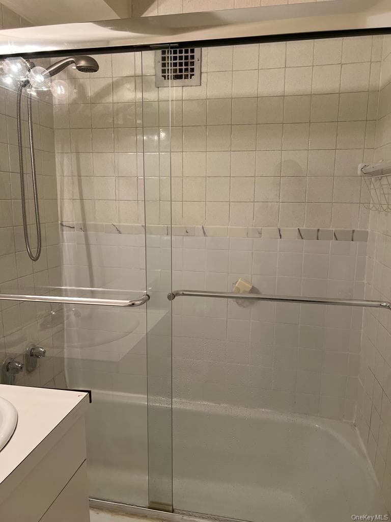 305 E 40 Street Street Unit: 4A thumbnail 2