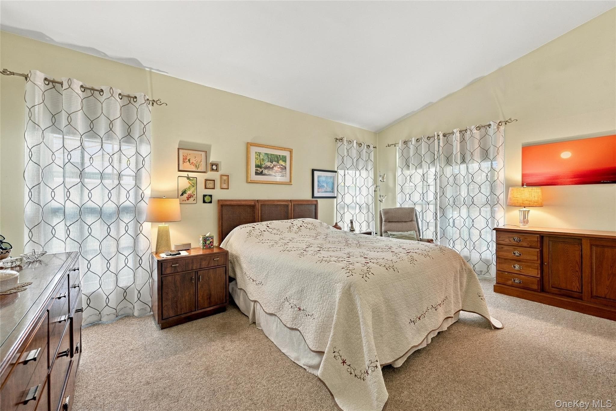 9 Amagansett Court thumbnail 18