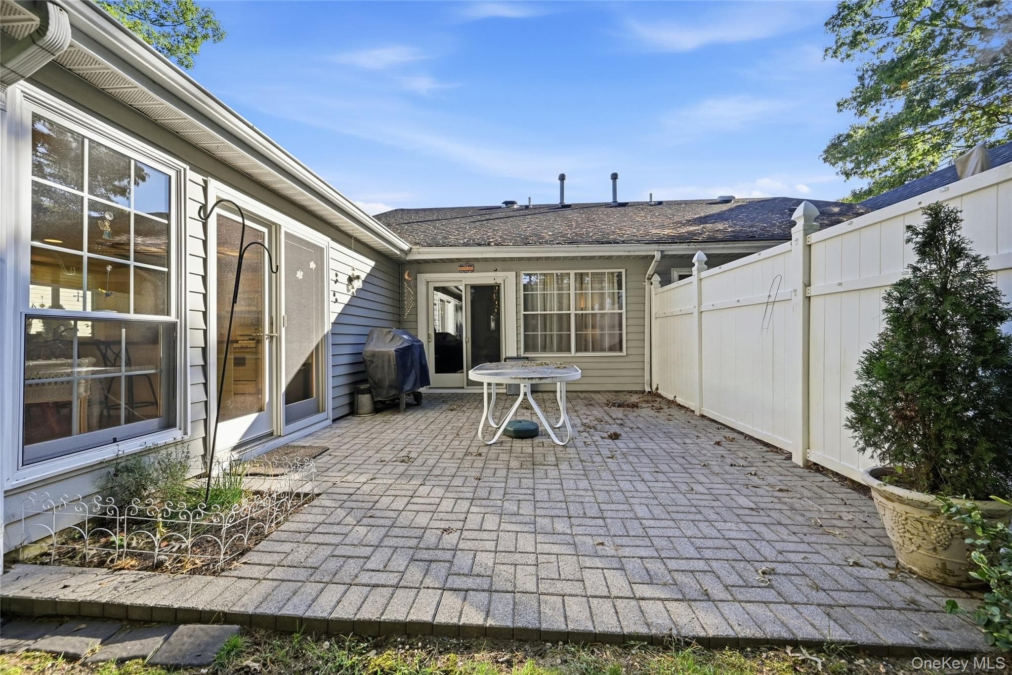 9 Amagansett Court thumbnail 23