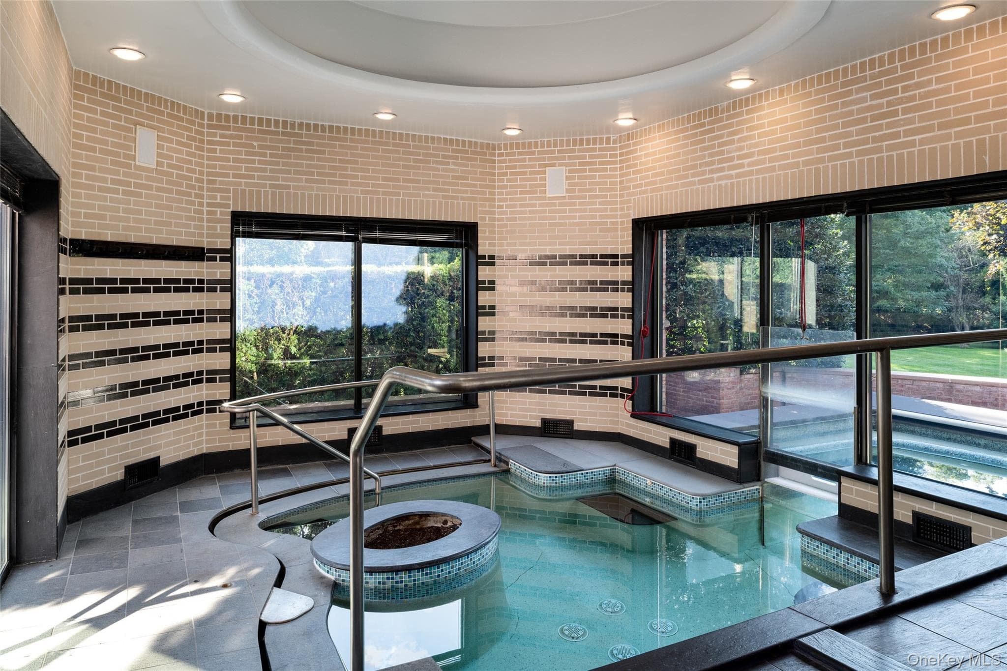 7 Rockledge Road thumbnail 18