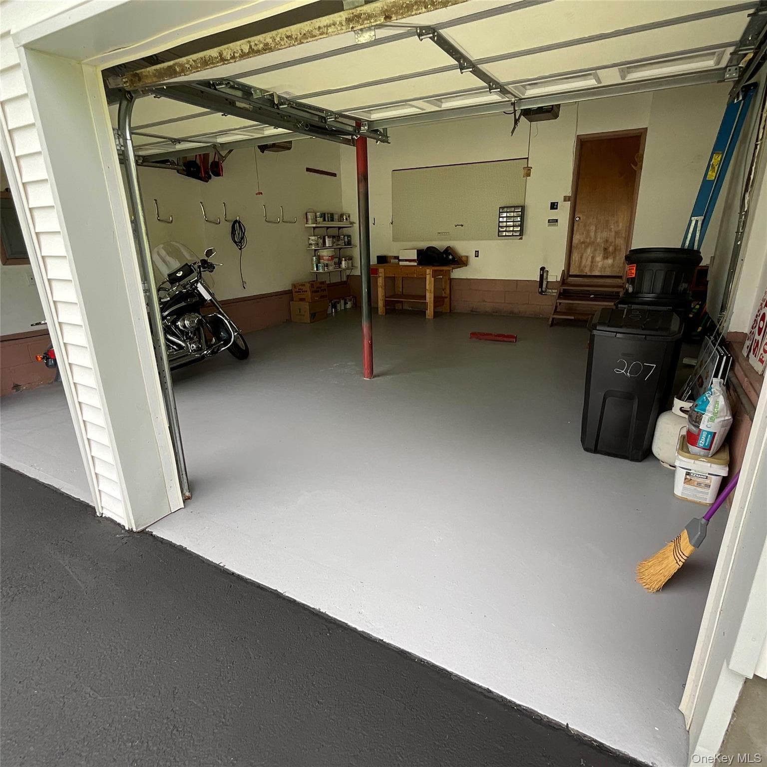207 Butter Hill Drive thumbnail 39