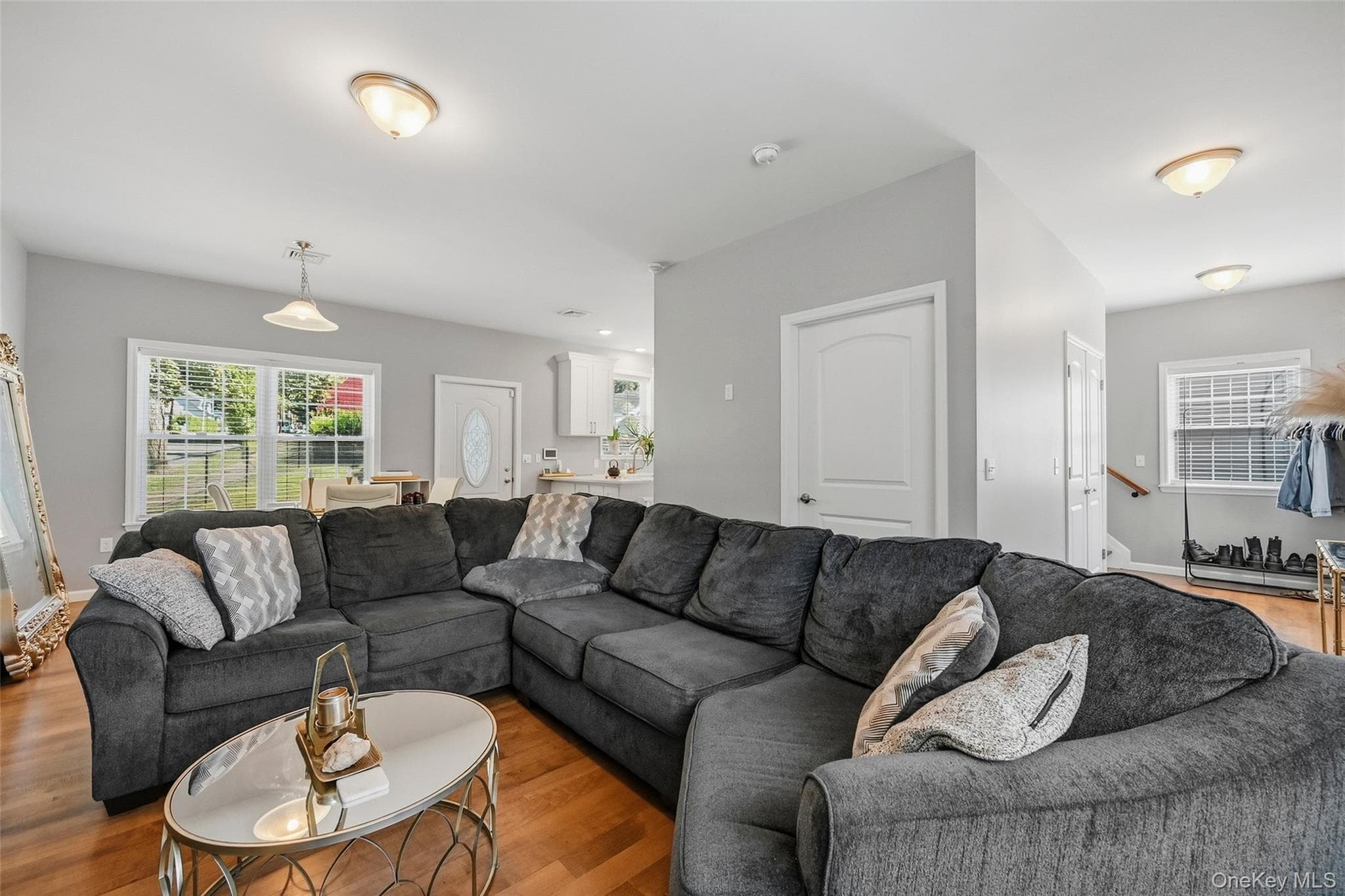 214 Prospect Street thumbnail 8