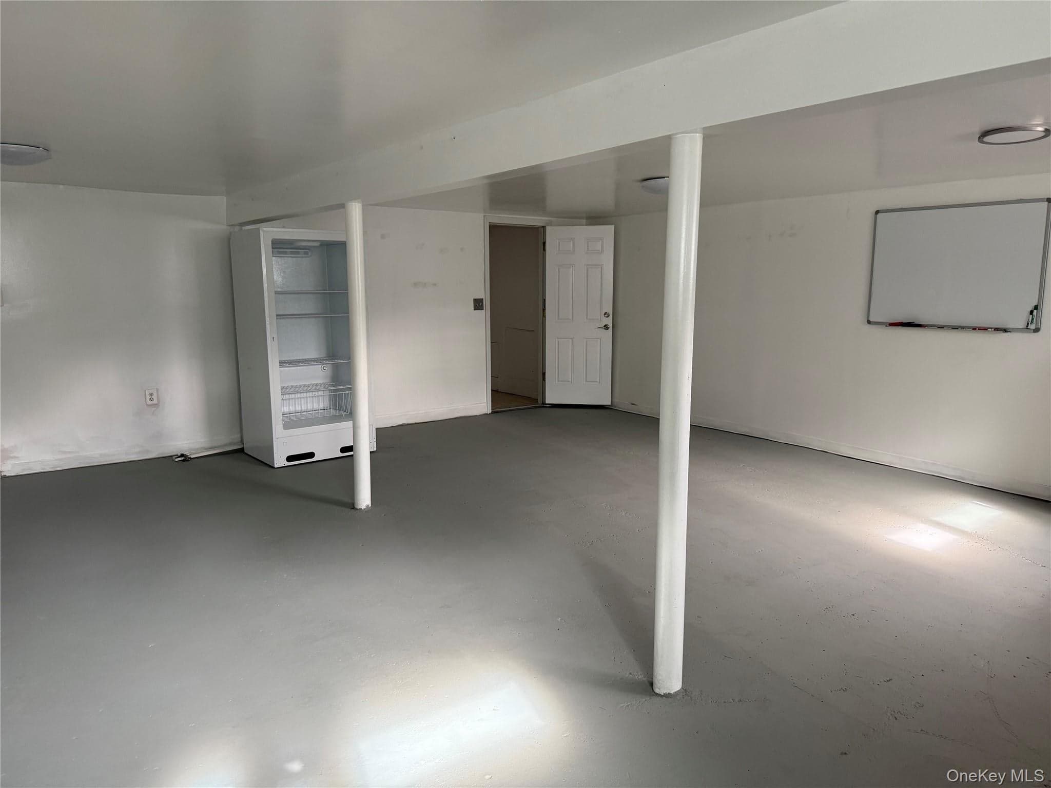 3123 Douglas Drive thumbnail 34