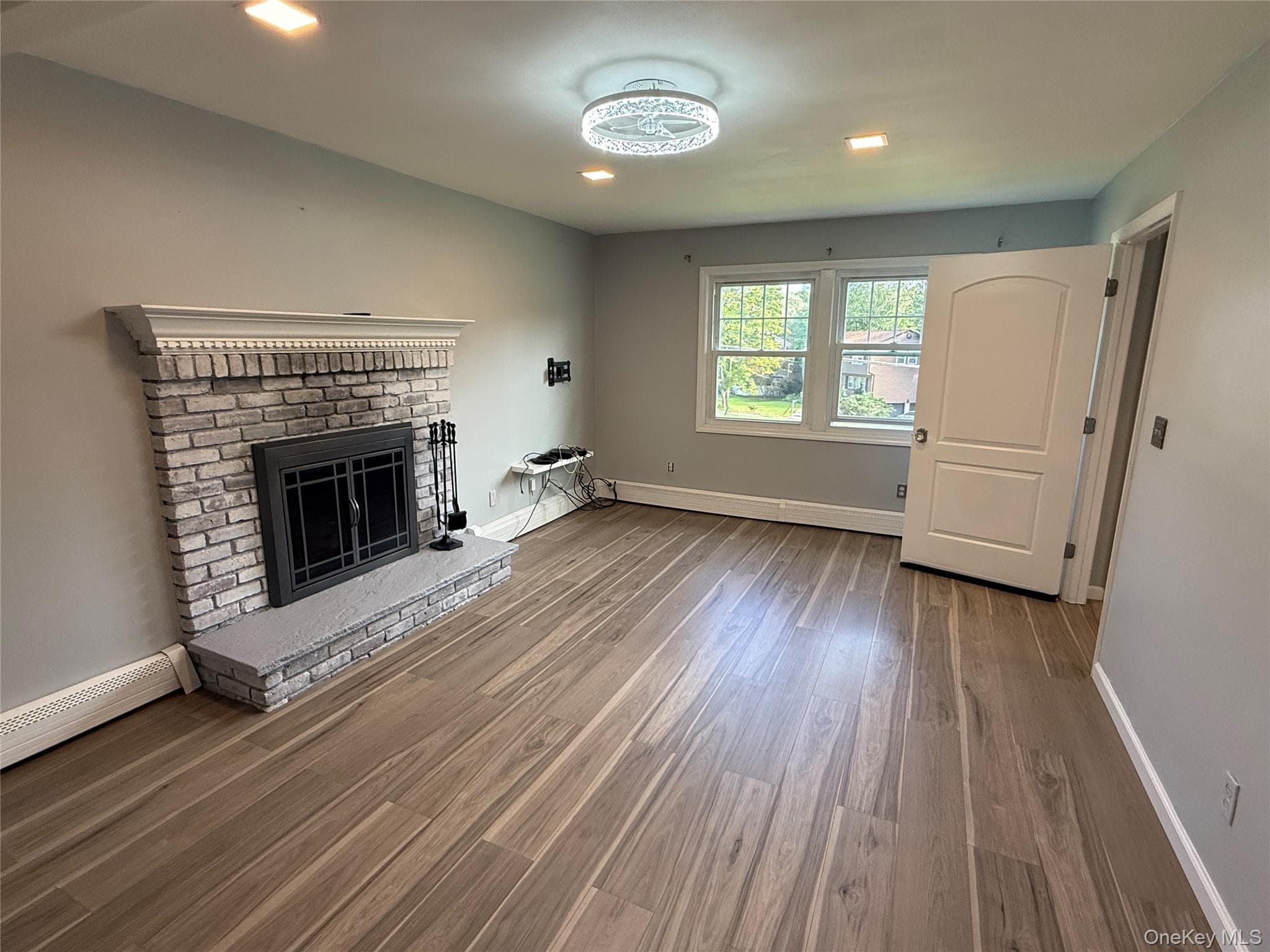 3123 Douglas Drive thumbnail 11