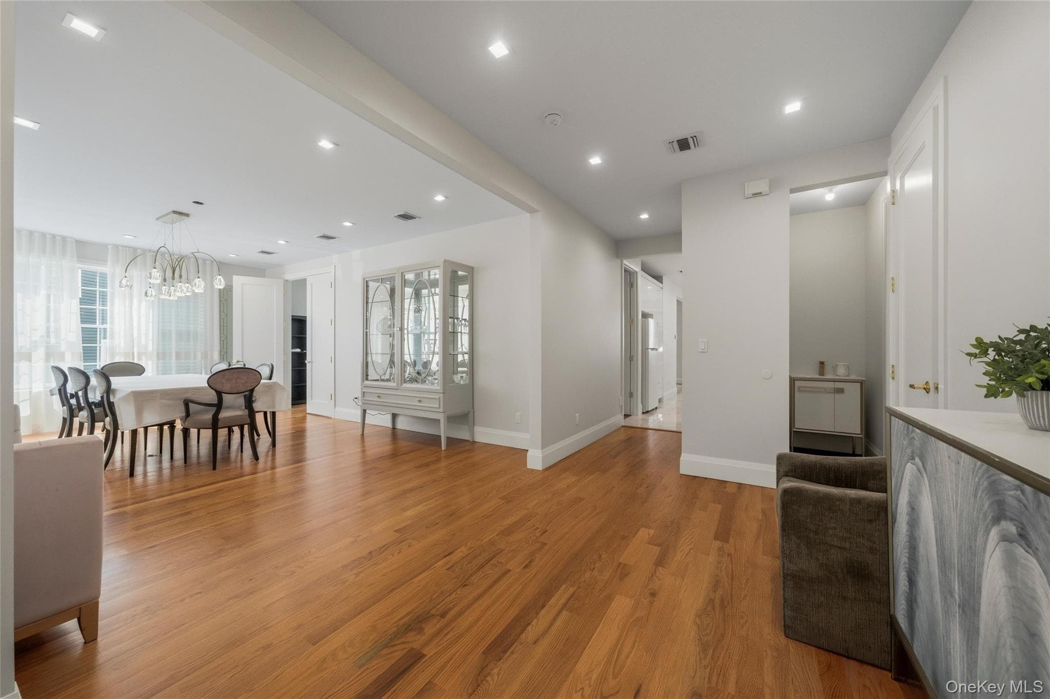 14 Van Arsdale Road thumbnail 7